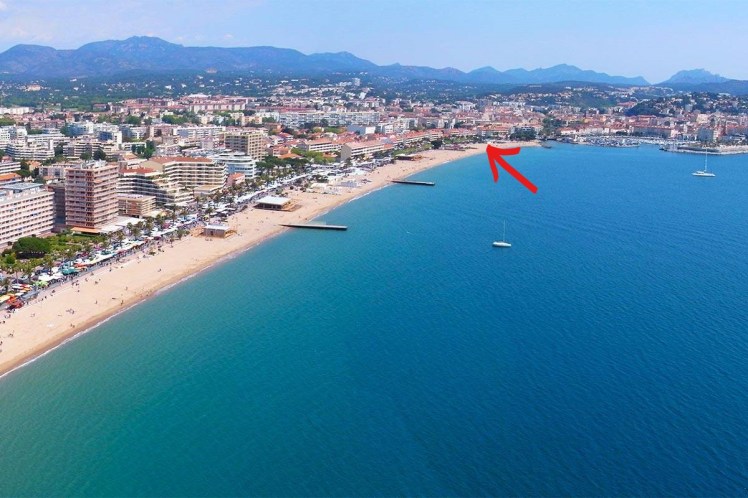 InkedPlage de Frejus - St. Raphael_LI.jpg