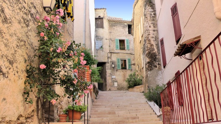 Villecroze - Village1